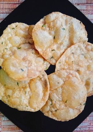 A picture of Pumpkin puri.