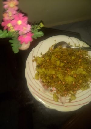 A picture of Kanda Batata Poha.