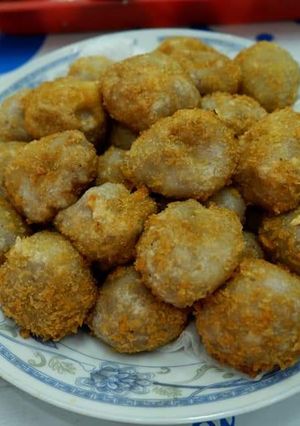 Hình của món Khoai tây nhân táo viên chiên.
