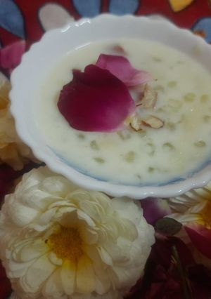 साबूदाने की खीर (sabudane ki kheer recipe in Hindi) रेसिपी मुख्य फोटो