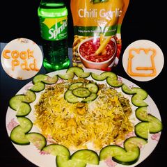 A picture of Boneless chicken biryani.