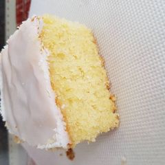 A picture of Oldschool traybake.