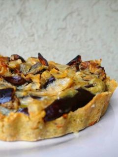 Una foto de Tarta de Berenjena con Masa de Legumbres