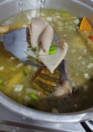 Una foto de Sopa de pata de res y panza o cayo