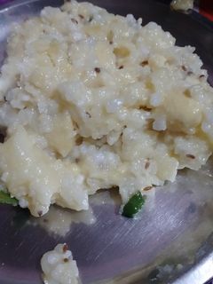 साबूदाना खिचड़ी (sabudana khichdi recipe in Hindi) रेसिपी मुख्य फोटो