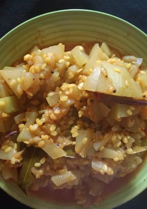 মুগ ডাল দিয়ে চাল কুমড়োর ঘন্ট(moong dal diye chalkumro ghonto recipe in Bengali) রেসিপির প্রধান ছবি