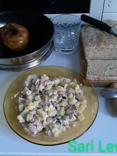 Una foto de Ensaladilla rusa en Placa de inducción (8 ingredientes)