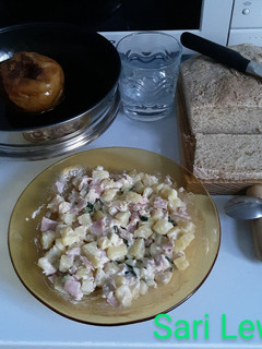 Una foto de Ensaladilla rusa en Placa de inducción (8 ingredientes)