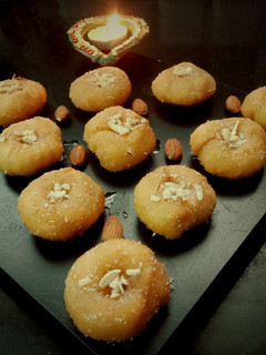 .. பாதுஷா (Badhusha recipe in tamil) செய்முறை முக்கிய புகைப்படம்
