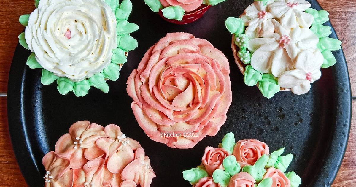 Resep Simple Buttercream oleh DKitchen Cookpad