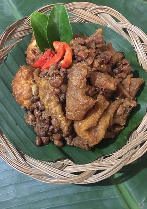 Foto resep Krecek telur bumbu pedas