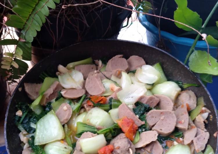 Resep 🥬Oseng pokcoy bakso yang Bikin Ngiler