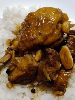 A picture of Pineapple adobo.