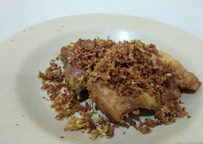 Ayam Goreng ala Rumah Makan Padang - cookandrecipe.com