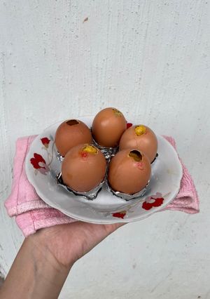 Hình của món Trứng gà nướng.