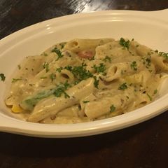 A picture of Creamy White Pasta.