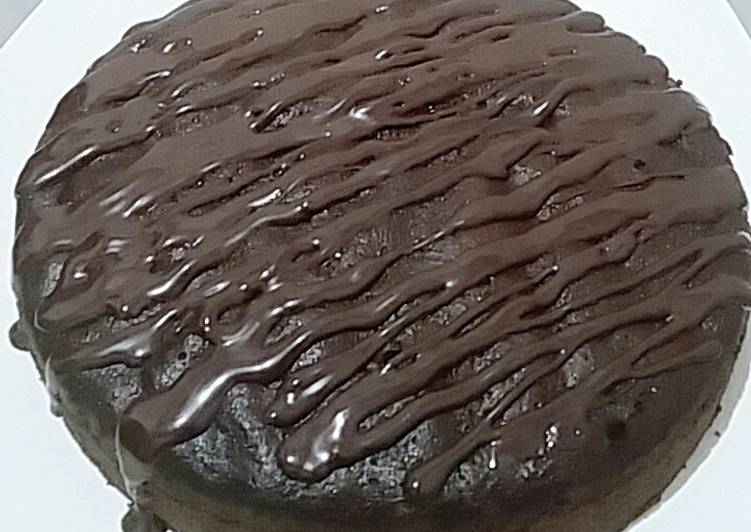 Steamed Moist Chocolate Cake (2 telur, no mixer)