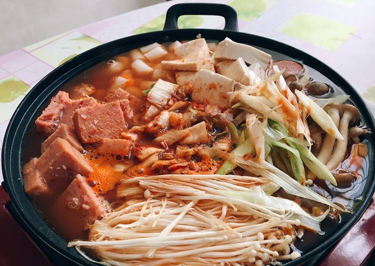Budae Jjigae Praktis