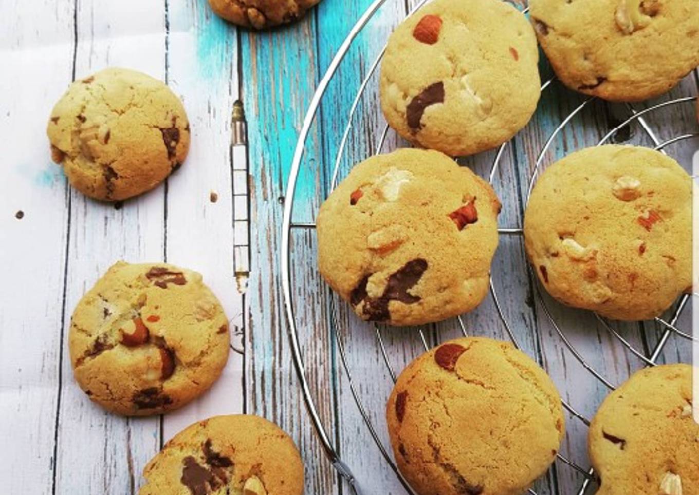 Biscuits aux fruits secs et pépites de chocolat