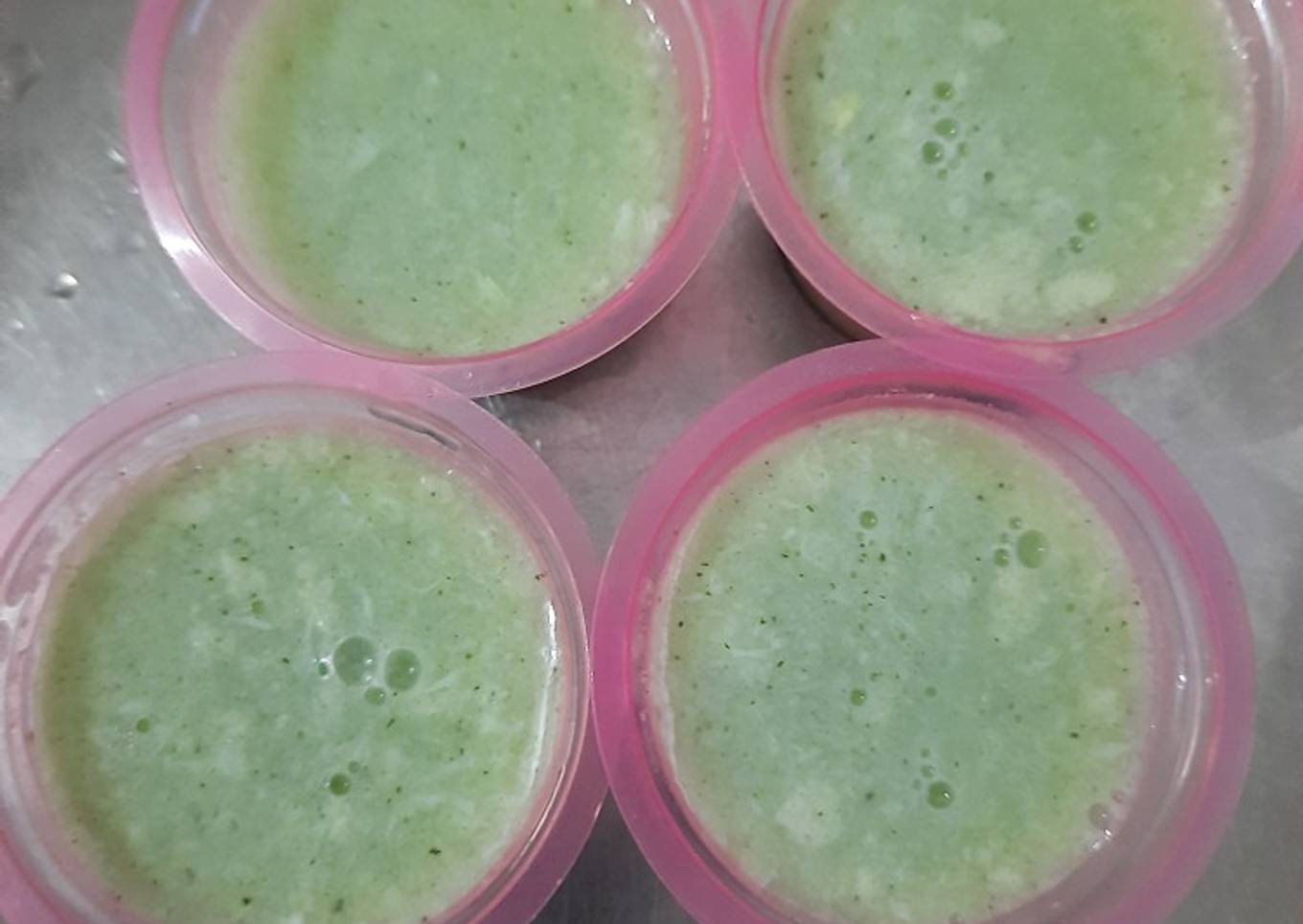 ** Agar agar pandan lumut **