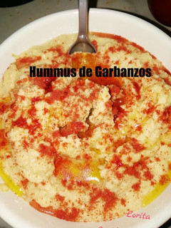 Una foto de Hummus de Garbanzos