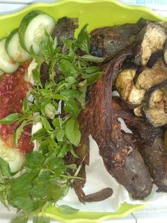 Foto resep Pecel Lele Menggelegar #5resepterbaruku