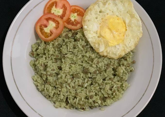 Cara Gampang Menyiapkan Nasi Goreng Cabe Hijau Anti Gagal