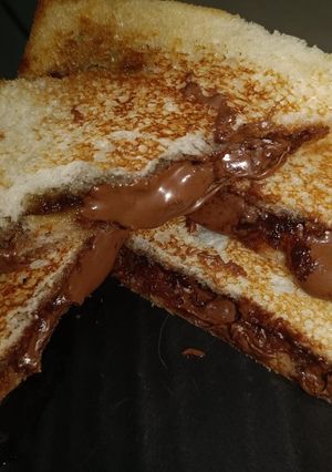 A picture of Chocolate Sandwich.