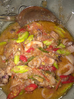 Foto resep Cumi asam manis pedas simple