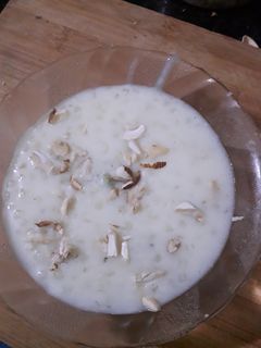 साबूदाना की खीर (Sabudana ki kheer recipe in hindi) रेसिपी मुख्य फोटो