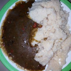 A picture of Couscous da miyan kuka.