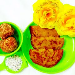 A picture of Peanut Jaggery Dosa.