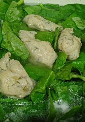Hình của món Canh mồng tơi chả cá thác lác.