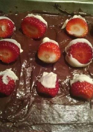 A picture of Chocolate Covered Strawberry Cake.