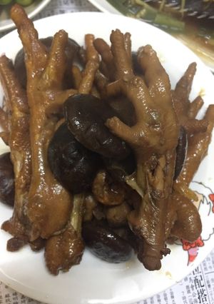 รูปของ พะโล้ขาไก่เห็ดหอม