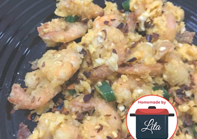 Resep: Salted egg prawn / udang goreng telur asin cabe ijo #homemadebylita yang Gurih