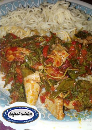 A picture of Spinach sauce.