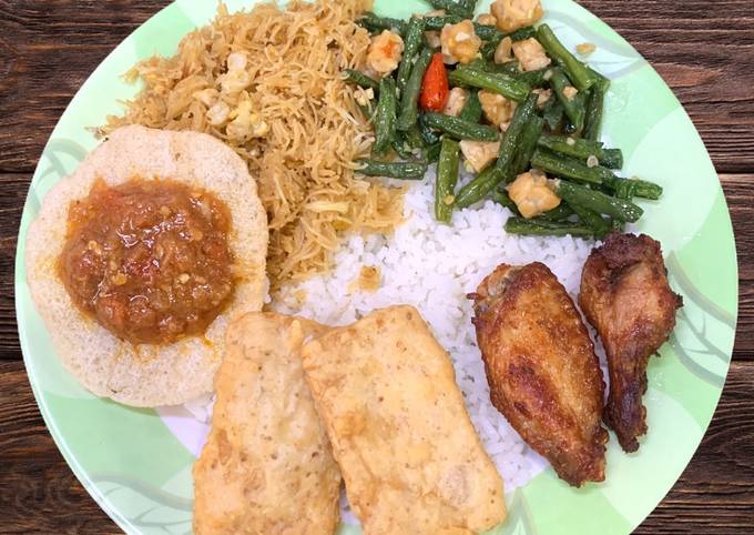 Ternyata begini loh! Cara mudah bikin Nasi uduk rice cooker dijamin spesial