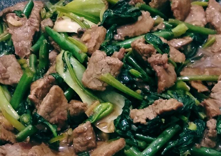 Sapi sayuran hijau (beef green veggies)