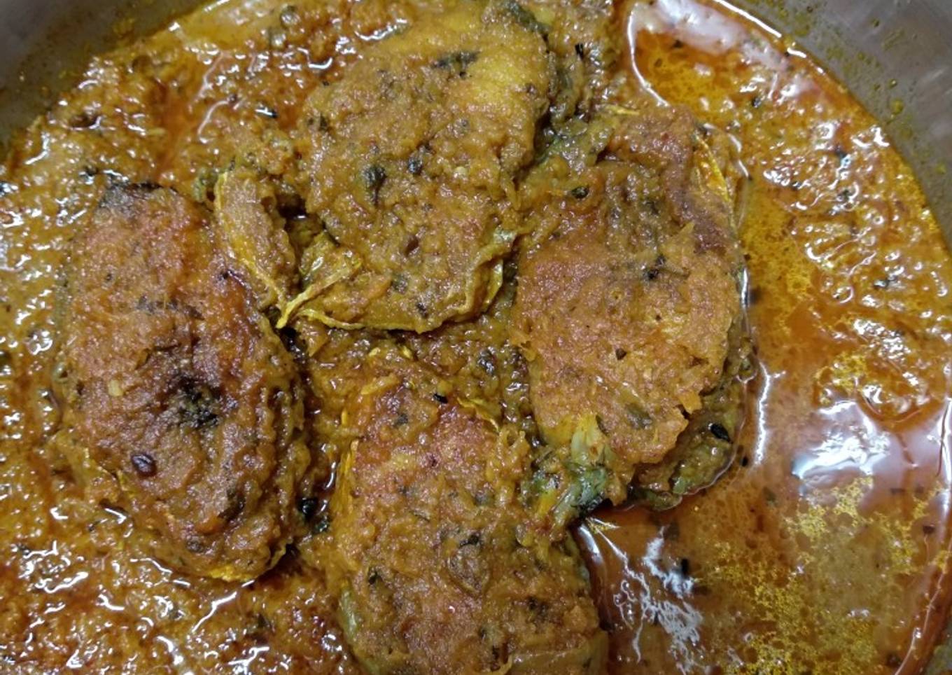 Gurjali machher jhal/fish curry