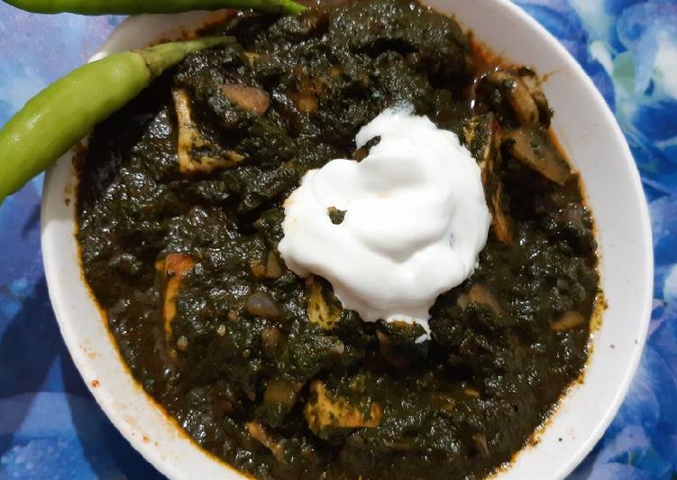 Creamy Mushroom Palak Paneer