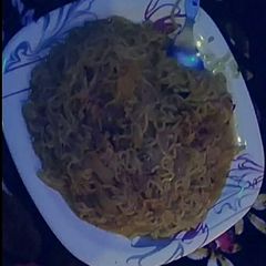 A picture of Maggi.