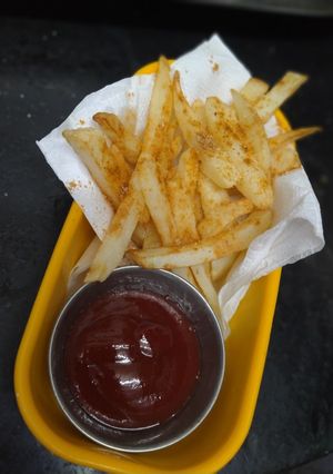 A picture of French 🍟 fries.