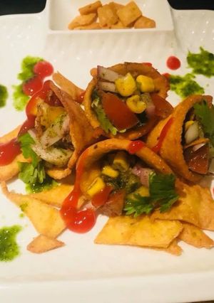 A picture of Corn cone Chaat.