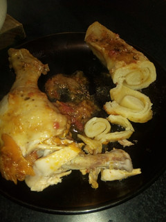Una foto de Strudels alemanes con estofado de pollo