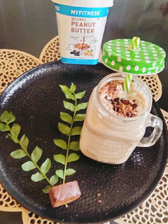 A picture of Peanuts Butter Brownie Milkshake 😋.
