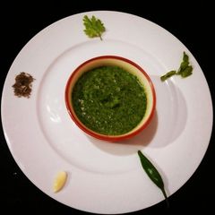 A picture of Green Chutney💚🍀.