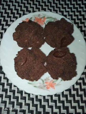 Langkah Mudah untuk Membikin Resep Muffin pisang cokelat kukus (eggless) yang Lezat Sekali Anti Ribet, Uenak Banget