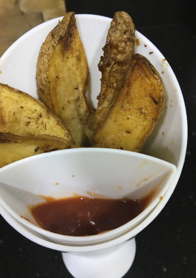 Una foto de Patatas crujientes por fuera y tiernas por dentro