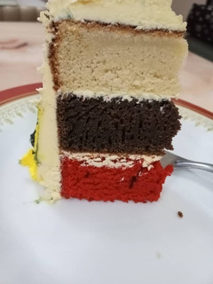 A picture of Special vanilla cake.